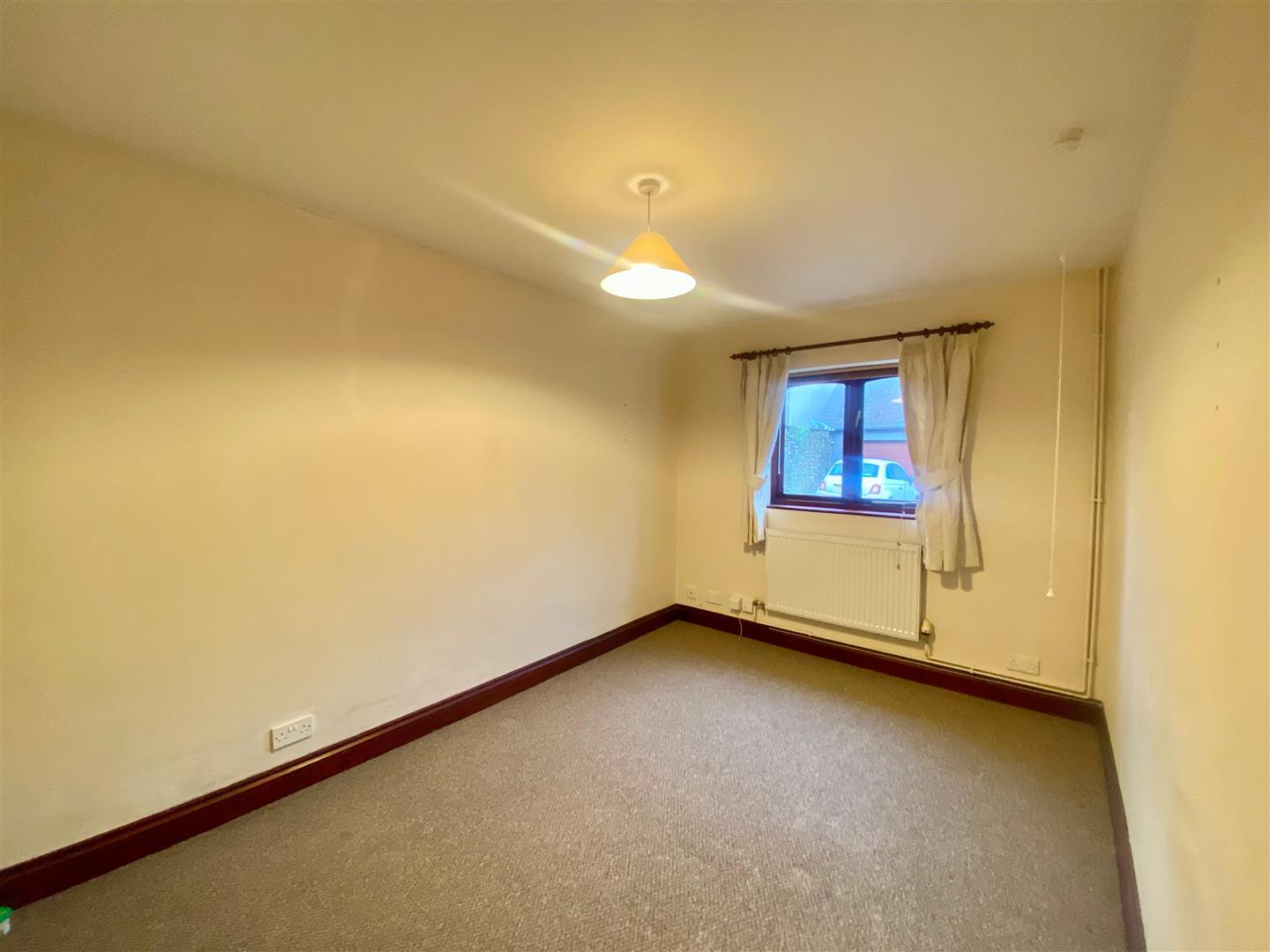 1 THE COURTYARD, WERN DEW FARM, ABERKENFIG.